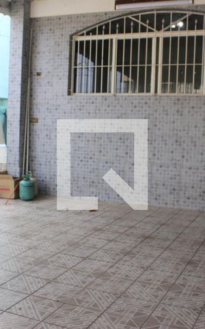 Casa à venda com 158m², 2 quartos e 2 vagasGaragem