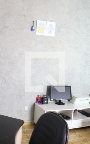 Casa à venda com 158m², 2 quartos e 2 vagasSala