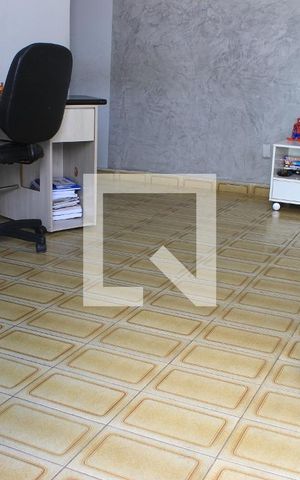 Casa à venda com 158m², 2 quartos e 2 vagasSala