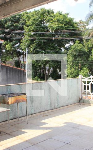 Casa à venda com 158m², 2 quartos e 2 vagasVaranda