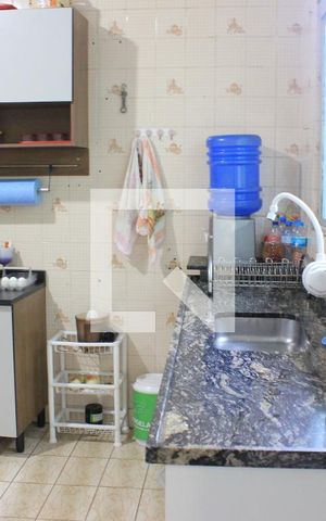 Casa à venda com 158m², 2 quartos e 2 vagasCozinha