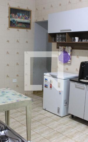Casa à venda com 158m², 2 quartos e 2 vagasCozinha