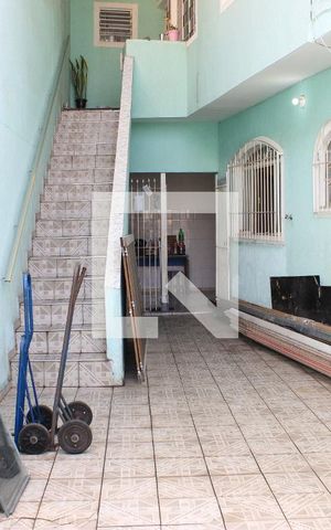 Casa à venda com 158m², 2 quartos e 2 vagasQuintal