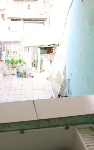 Casa à venda com 158m², 2 quartos e 2 vagasQuintal/Escada piso superior