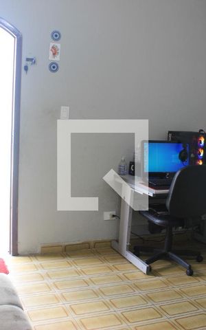 Casa à venda com 158m², 2 quartos e 2 vagasSala