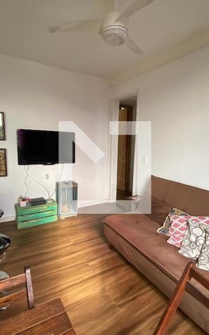 Apartamento à venda com 39m², 2 quartos e 2 vagas Apartamento à venda com 39m², 2 quartos e 2 vagasSala
