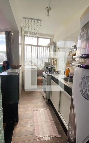 Apartamento à venda com 39m², 2 quartos e 2 vagas Apartamento à venda com 39m², 2 quartos e 2 vagasCozinha