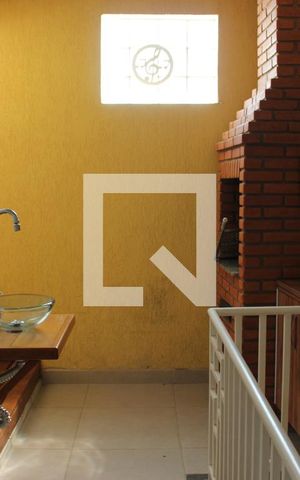 Casa à venda com 150m², 3 quartos e 5 vagasChurrasqueira