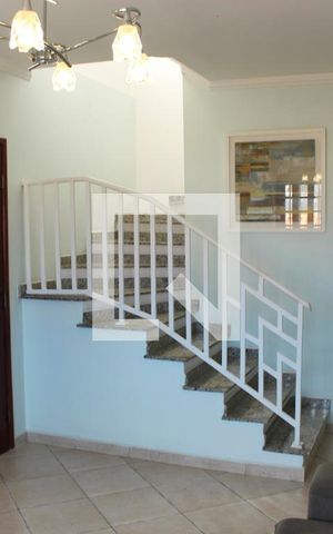 Casa à venda com 150m², 3 quartos e 5 vagasSala