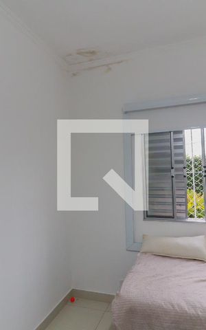 Casa à venda com 199m², 4 quartos e 4 vagas Casa à venda com 199m², 4 quartos e 4 vagasQuarto 2