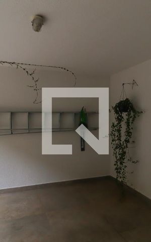 Casa à venda com 199m², 4 quartos e 4 vagas Casa à venda com 199m², 4 quartos e 4 vagasGaragem