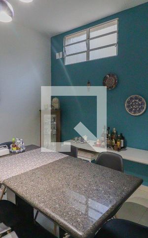 Casa à venda com 199m², 4 quartos e 4 vagas Casa à venda com 199m², 4 quartos e 4 vagasSala de Jantar
