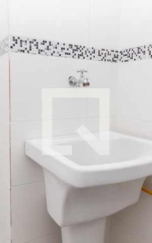 Apartamento para alugar com 42m², 2 quartos e sem vagaÁrea de Serviço