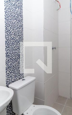 Apartamento para alugar com 42m², 2 quartos e sem vagaBanheiro