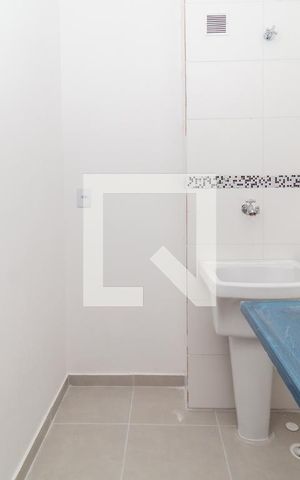 Apartamento para alugar com 42m², 2 quartos e sem vagaCozinha e Área de Serviço