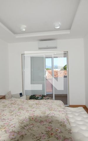 Apartamento à venda com 140m², 3 quartos e 2 vagasQuarto 1 Suite