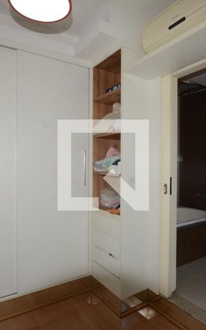 Apartamento à venda com 140m², 3 quartos e 2 vagasCloset