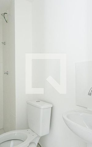 Apartamento à venda com 33m², 2 quartos e sem vagaBanheiro