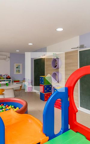 Apartamento à venda com 82m², 3 quartos e 1 vaga Apartamento à venda com 82m², 3 quartos e 1 vagaBrinquedoteca