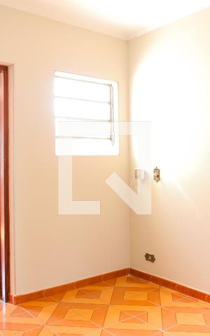 Casa à venda com 265m², 3 quartos e 3 vagas Casa à venda com 265m², 3 quartos e 3 vagasCorredor