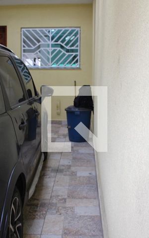 Casa à venda com 60m², 2 quartos e 2 vagasGaragem