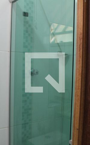 Casa à venda com 60m², 2 quartos e 2 vagasBanheiro do Quarto 2