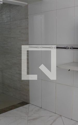 Casa à venda com 60m², 2 quartos e 2 vagasCozinha