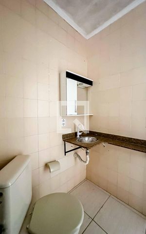 Apartamento à venda com 49m², 2 quartos e 1 vaga Apartamento à venda com 49m², 2 quartos e 1 vagaBanheiro