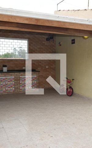 Casa para alugar com 149m², 3 quartos e 1 vagaQuintal