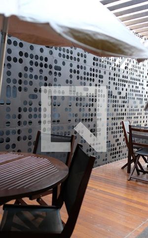 Apartamento à venda com 34m², 1 quarto e 1 vagaÁrea comum