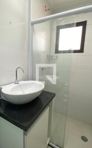Apartamento para alugar com 59m², 2 quartos e 1 vagaBanheiro do Quarto 1
