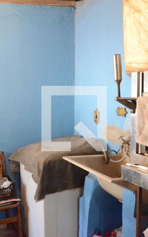 Casa à venda com 545m², 3 quartos e 4 vagasQuarto Externo 1