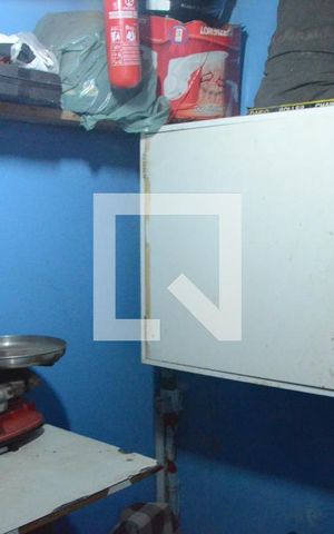 Casa à venda com 545m², 3 quartos e 4 vagasQuarto Externo 2