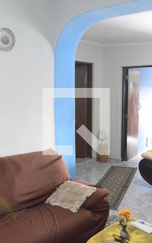 Casa à venda com 545m², 3 quartos e 4 vagasSala