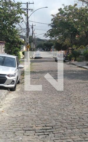 Casa de condomínio para alugar com 120m², 2 quartos e 4 vagas Casa de condomínio para alugar com 120m², 2 quartos e 4 vagasVista da Rua