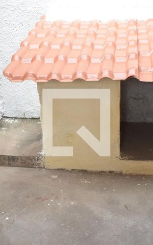 Casa de condomínio para alugar com 120m², 2 quartos e 4 vagasCanil