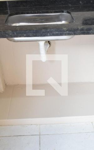 Casa de condomínio para alugar com 120m², 2 quartos e 4 vagasDetalhe da cozinha