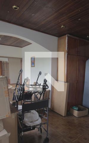 Casa à venda com 378m², 6 quartos e 4 vagasQuarto 5
