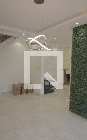 Casa à venda com 378m², 6 quartos e 4 vagasSala 2