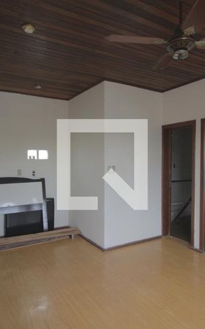 Casa à venda com 378m², 6 quartos e 4 vagasQuarto 4