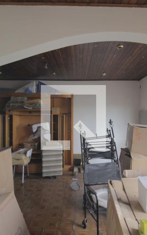 Casa à venda com 378m², 6 quartos e 4 vagasQuarto 5