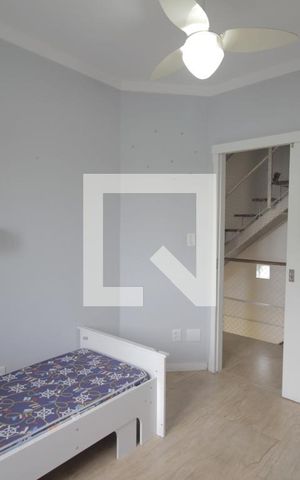 Casa à venda com 378m², 6 quartos e 4 vagasQuarto 1