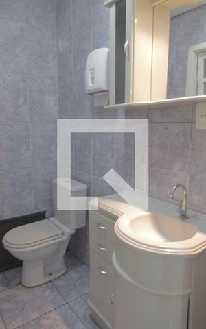 Casa à venda com 378m², 6 quartos e 4 vagasBanheiro 3