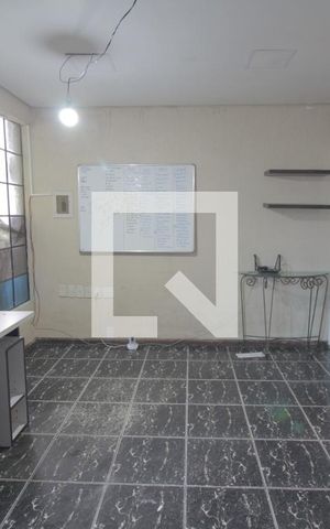 Casa à venda com 378m², 6 quartos e 4 vagasEscritório