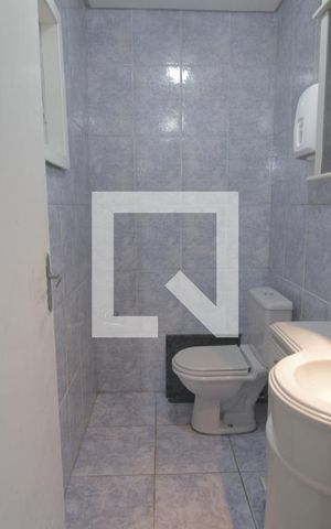 Casa à venda com 378m², 6 quartos e 4 vagasBanheiro 3