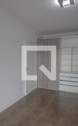 Casa à venda com 378m², 6 quartos e 4 vagasQuarto 3