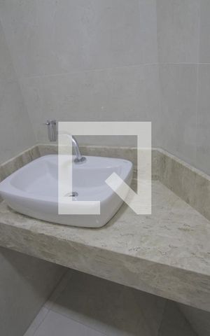 Casa à venda com 378m², 6 quartos e 4 vagasLavabo