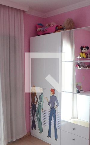 Casa à venda com 200m², 3 quartos e 6 vagasQuarto 1