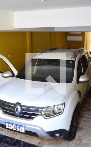 Casa à venda com 200m², 3 quartos e 6 vagasGaragem