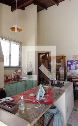 Apartamento à venda com 240m², 3 quartos e 3 vagasCobertura